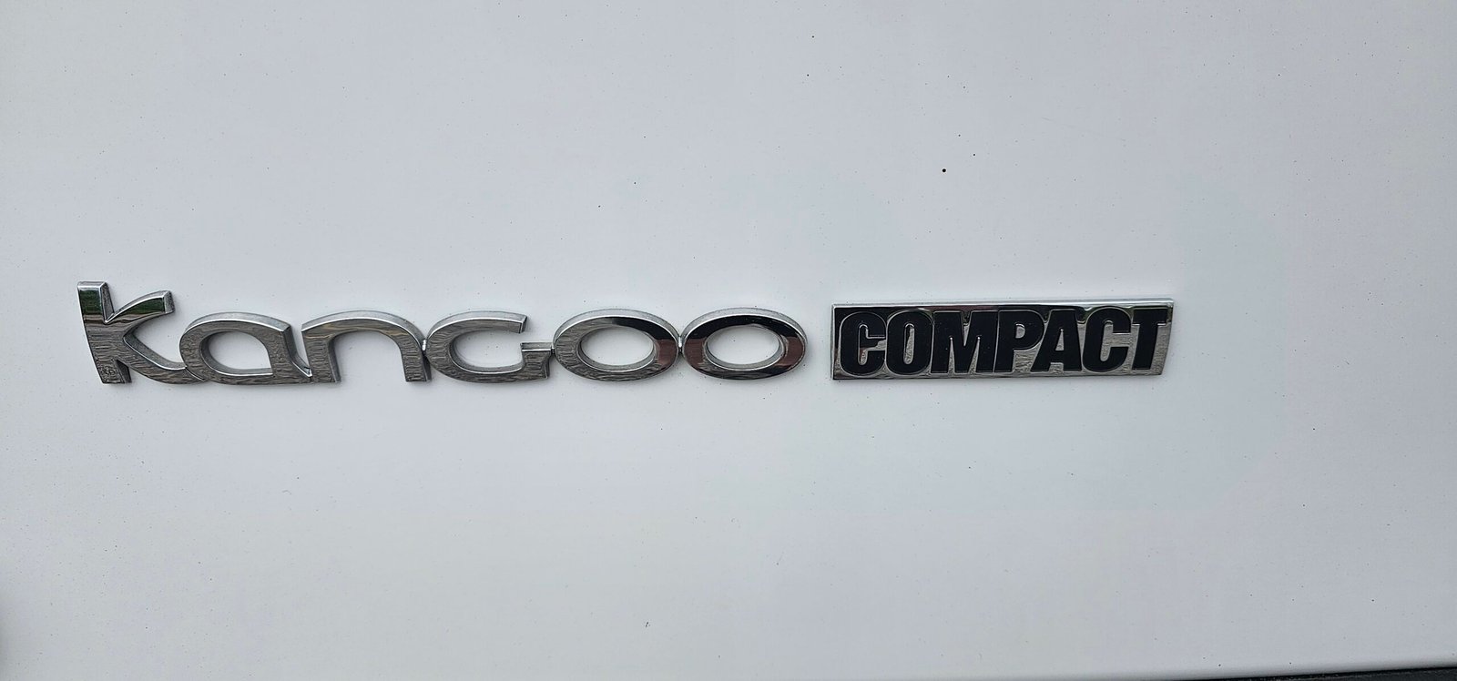 RENAULT Kangoo Express Fase II Diesel (KU2) 1.5 dCi Compact Business S/S 3L 4P (75cv) — foto 10