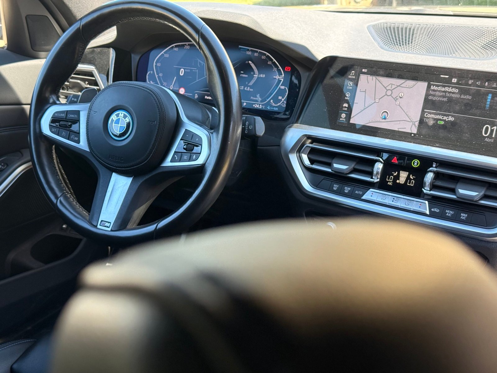 BMW Serie 3 Touring /G21) 330 e Touring Pack M Auto 5P 292cv — foto 7