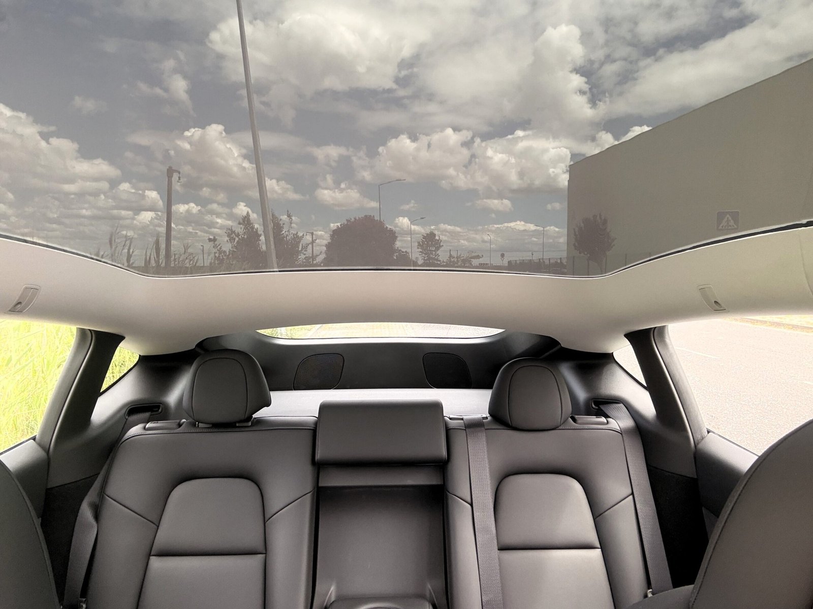 TESLA Model Y Long Range Tração Integral — foto 10