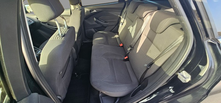 FORD Focus Station Diesel 1.5 TDCi Titanium 5P (120cv) — foto 10